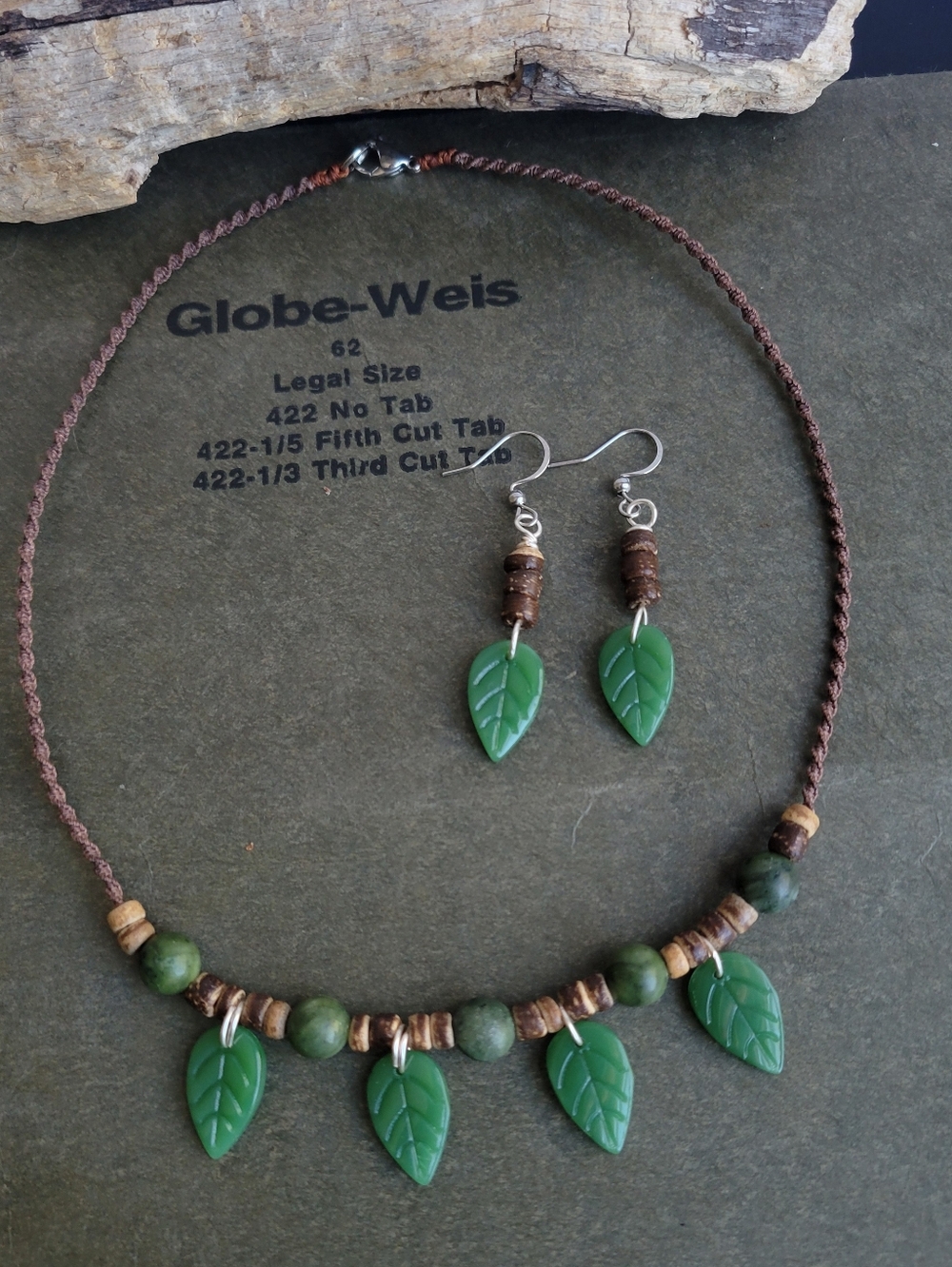 Handmade Green Leaf Bead Necklace & Earring Set - Natural Style